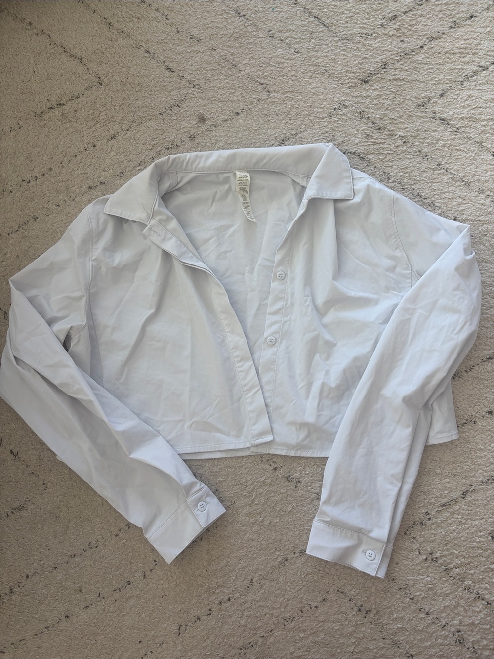 ALO Yoga White Cropped Button-Front Top